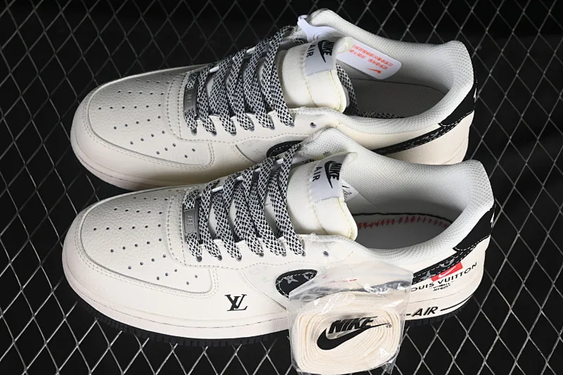 All categories Nk Air Force 1 Air Force series Nk Air Force 1 Low Air Force low-top Nike Air Force 1'07 Low LV joint beige printed hook Air Force 1 low-top casual sneakers MZ9588-809